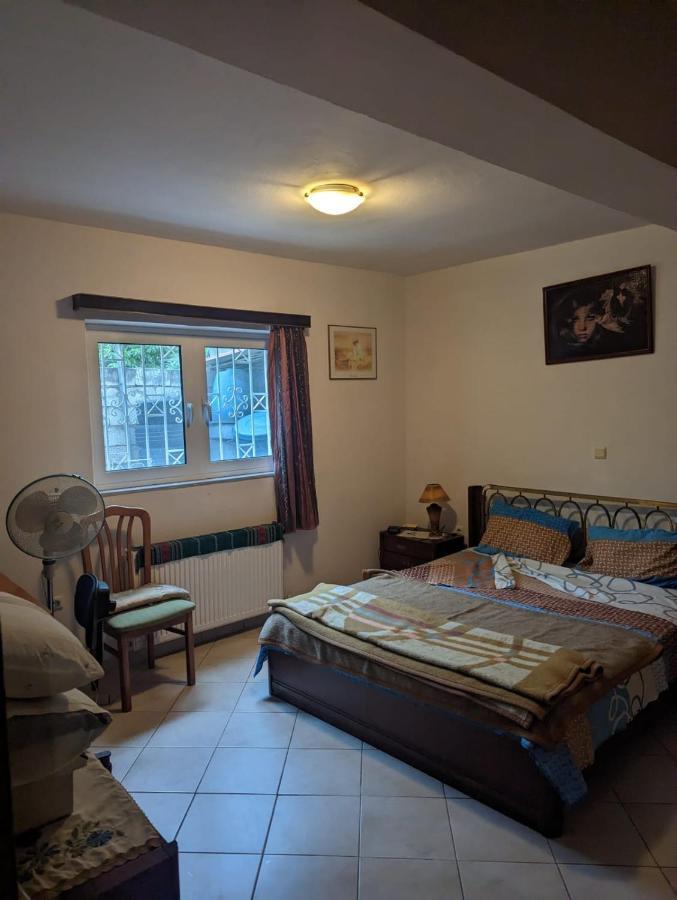 1 Bedroom Apartment Close To The Sea 아르테미다 외부 사진